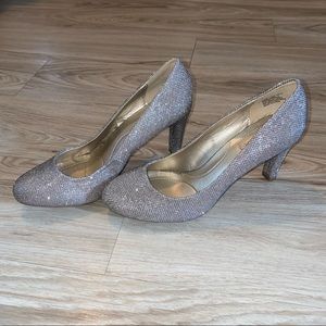 Silver Bandolino Heels